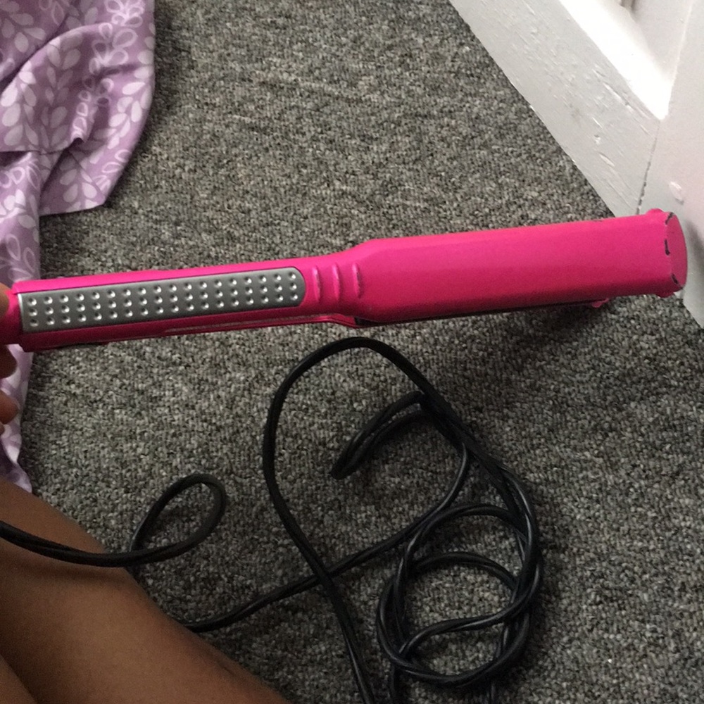 Flat iron